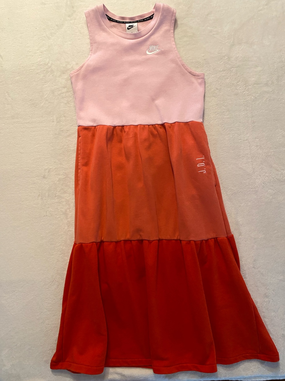 Nike Tiered Colorblock Dress Pink Orange Red Size Large Just Do It JDI Pockets